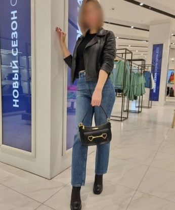 У меня есть все, чтобы сделать твое время особенным и незабываемым. Мои услуги включают релаксирующий массаж, доминирование, ролевые игры и многое другое. У меня есть множество возможностей, чтобы удовлетворить твои самые глубокие фантазии. Я гарантирую тебе полное удовлетворение и незабываемый опыт. Мои фото настоящие и отзывы положительные, так что ты можешь быть уверен в качестве моих услуг. Жду твоего звонка, чтобы провести незабываемое время вместе. 💋😉 3021, 30 лет